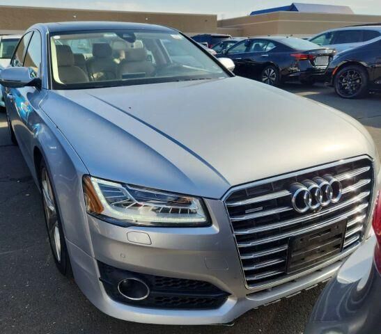 2016 Audi A8
