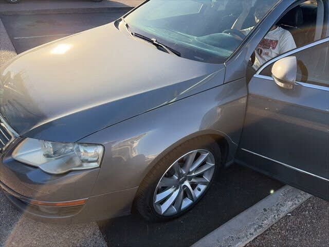 2008 VOLKSWAGEN Passat