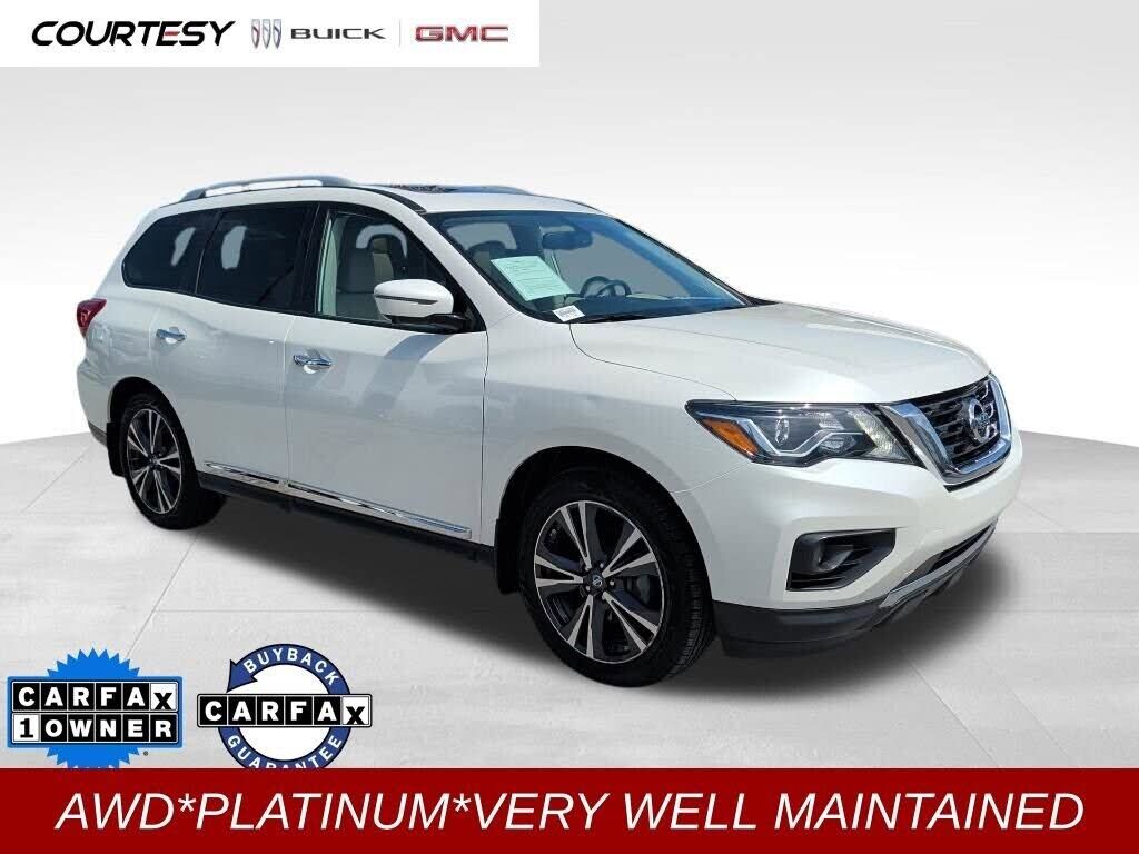 2018 NISSAN Pathfinder