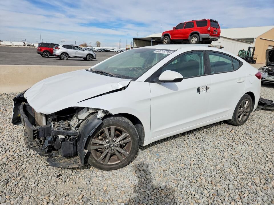 2018 HYUNDAI Elantra
