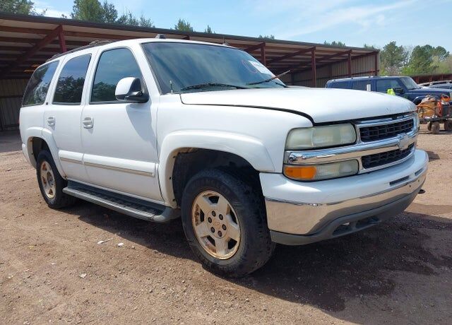 2004 CHEVROLET Tahoe