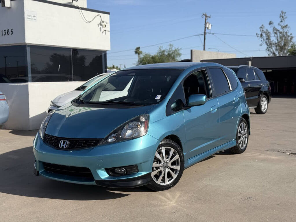 2012 HONDA Fit