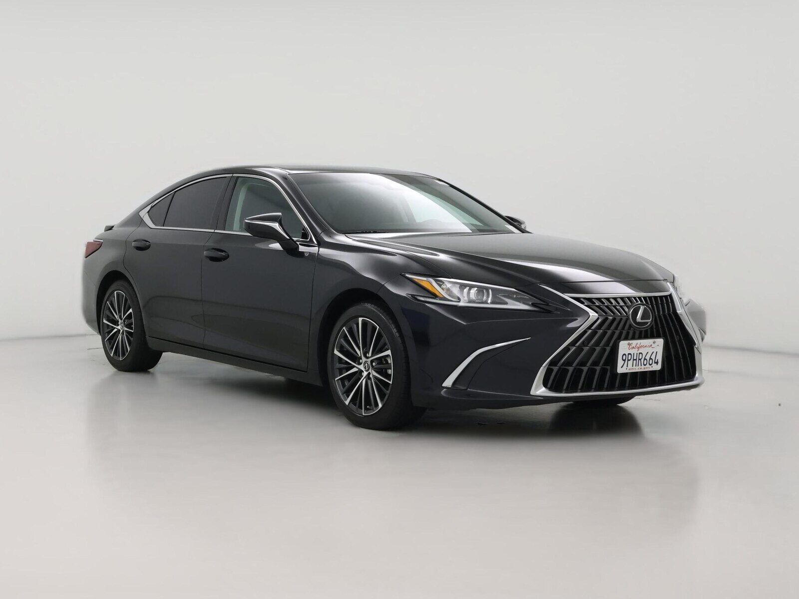 2025 LEXUS ES