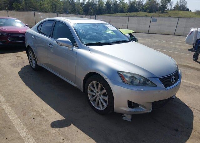 2010 LEXUS IS