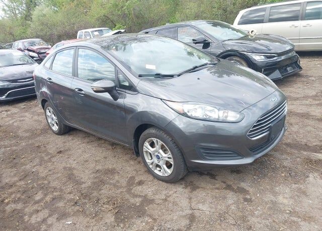 2016 FORD Fiesta