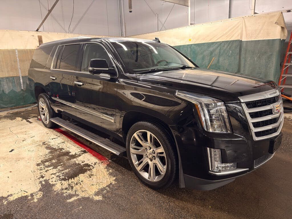 2016 CADILLAC Escalade