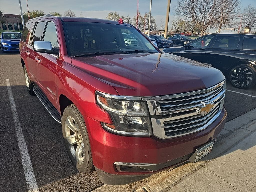 2016 CHEVROLET Suburban