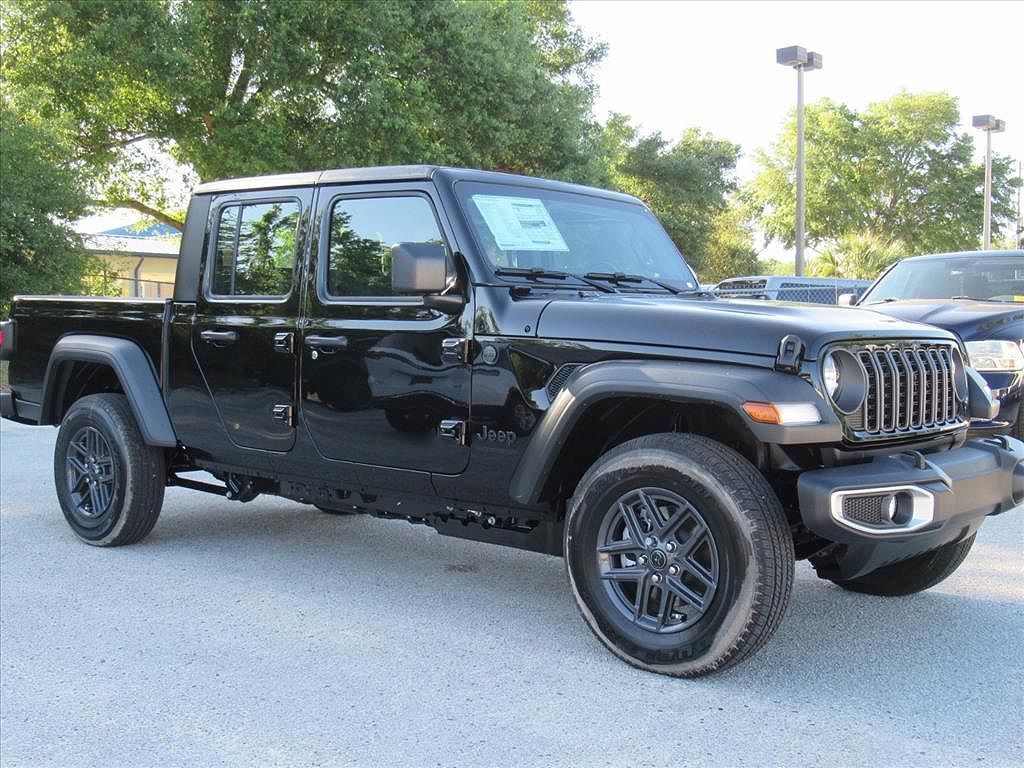 2026 JEEP Gladiator