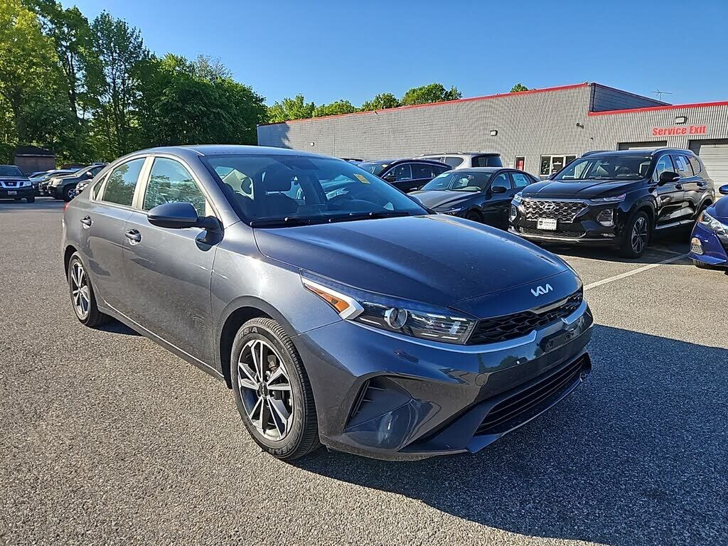 2023 KIA Forte