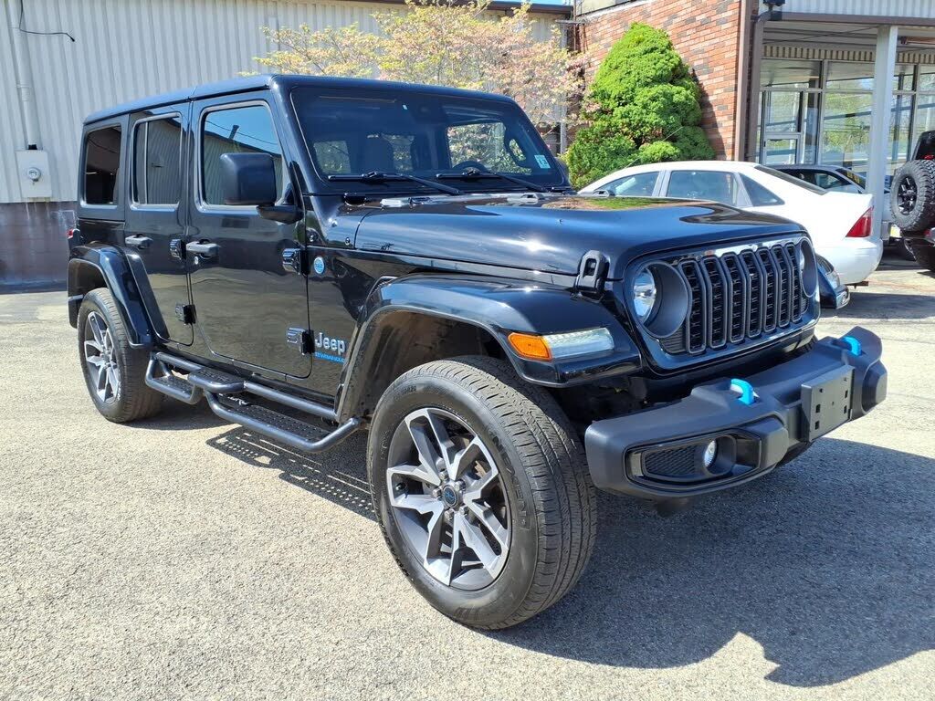 2024 JEEP Wrangler