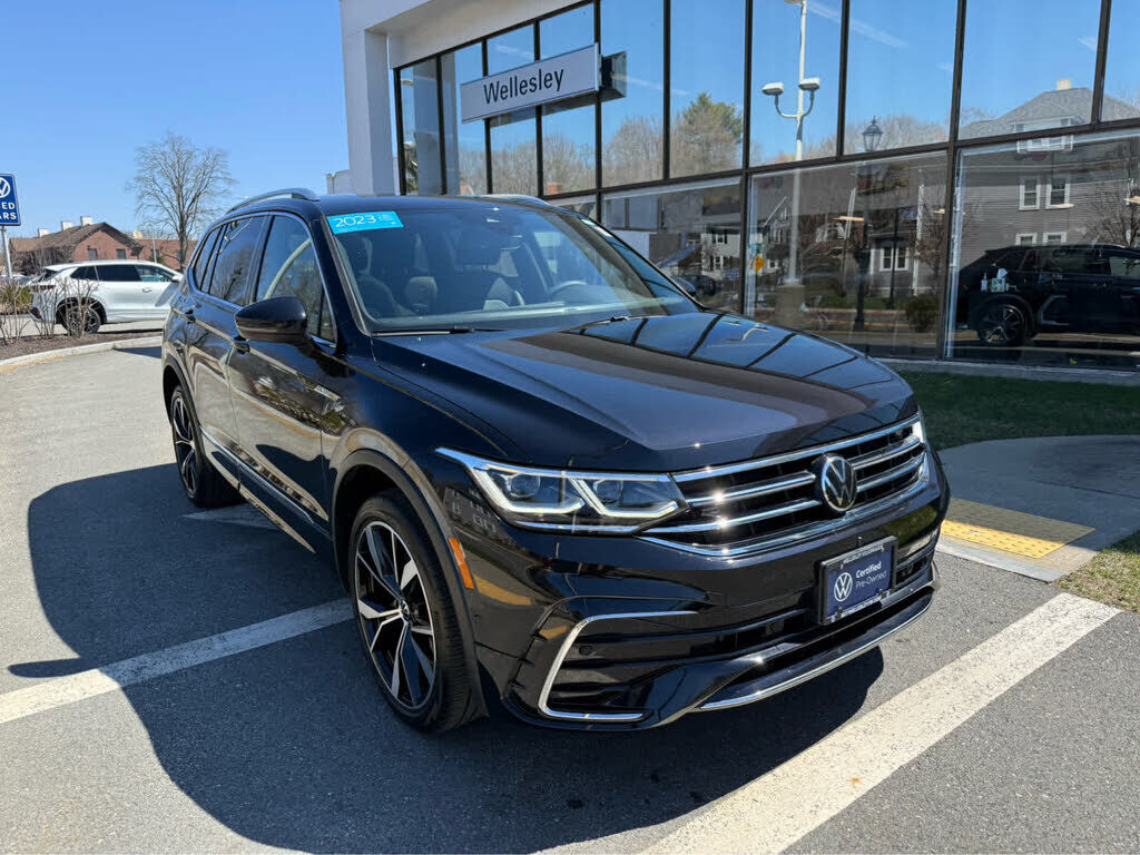 2023 VOLKSWAGEN Tiguan 4Motion