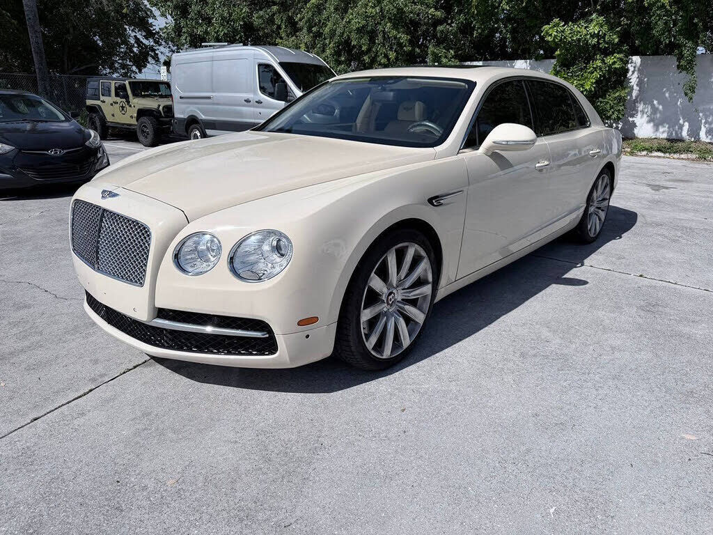 2016 BENTLEY Continental