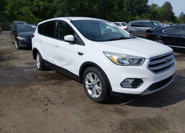 2017 FORD Escape