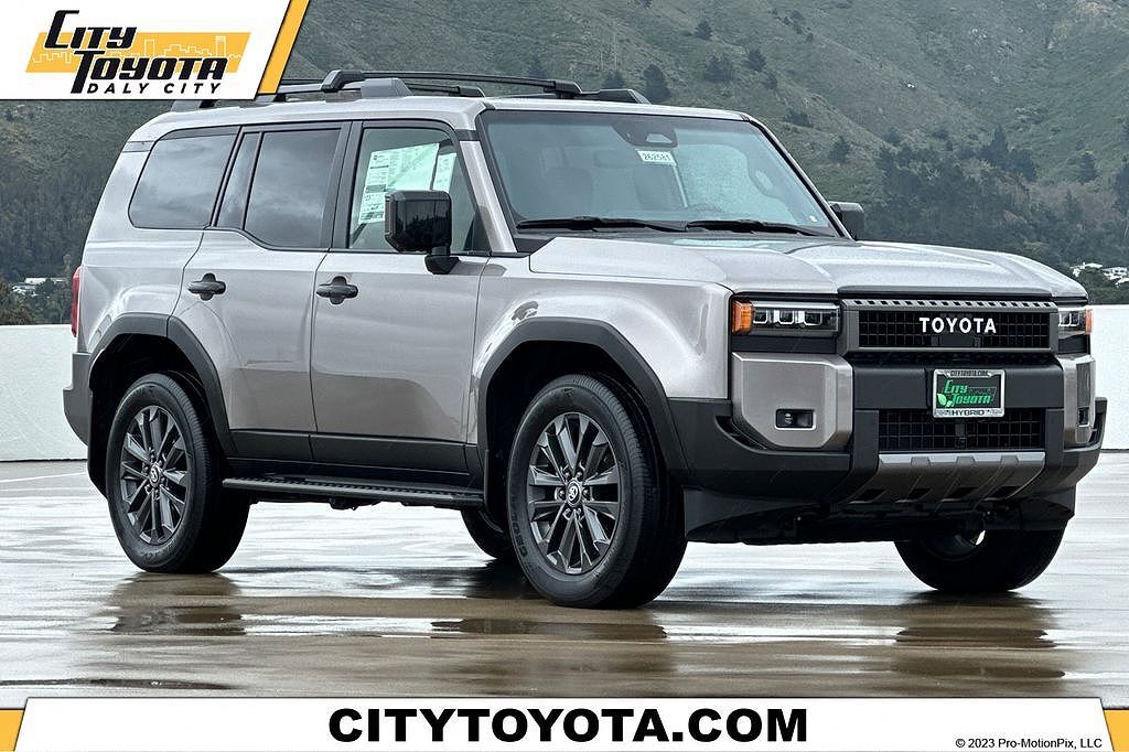 2026 TOYOTA Land Cruiser