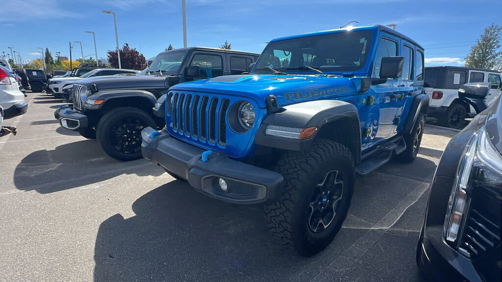 2022 JEEP Wrangler