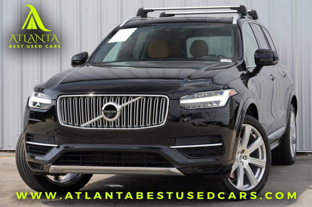 2017 VOLVO XC90