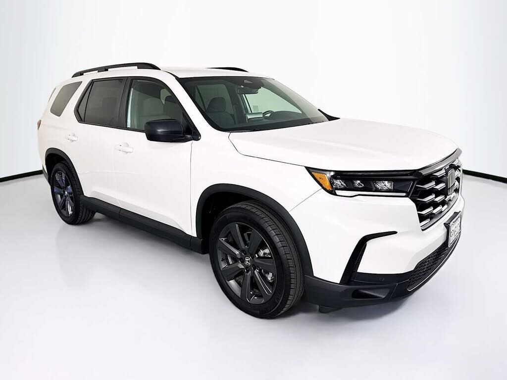 2025 HONDA Pilot