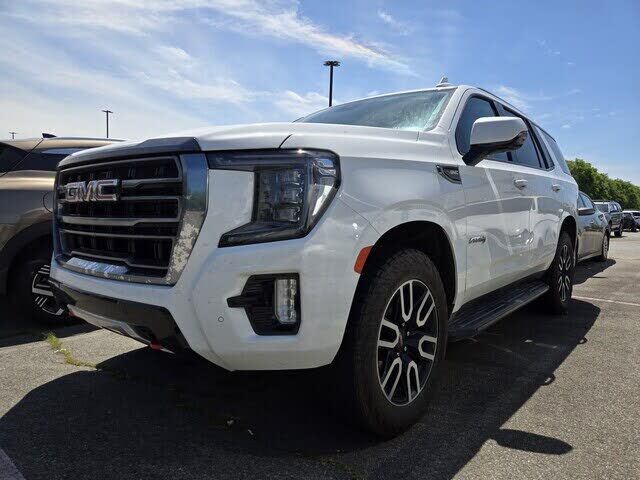 2024 GMC Yukon