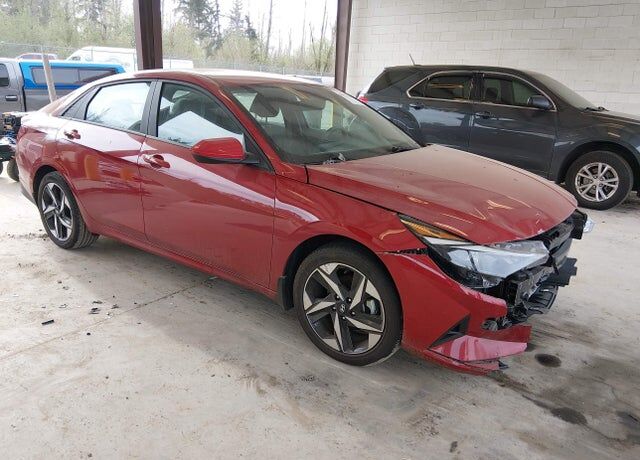2023 HYUNDAI Elantra