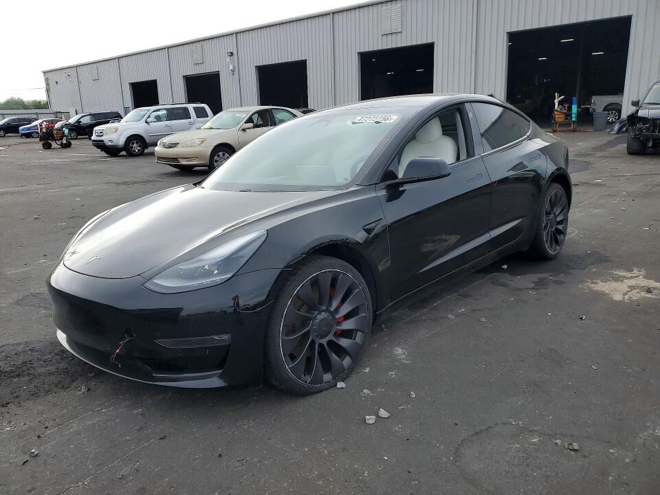 2021 TESLA Model 3