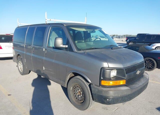 2010 CHEVROLET Express
