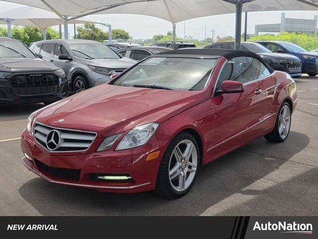 2013 MERCEDES-BENZ E-Class