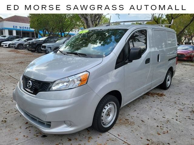 2021 NISSAN NV200