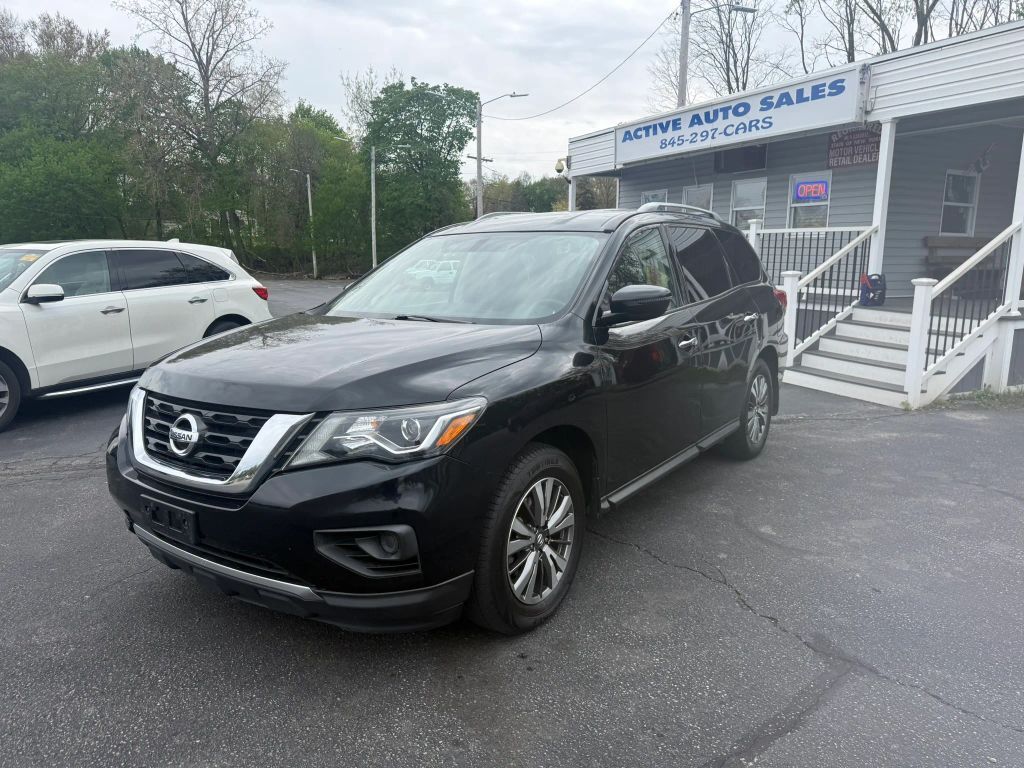 2020 NISSAN Pathfinder