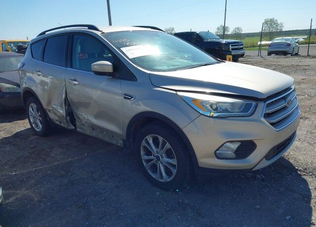 2017 FORD Escape