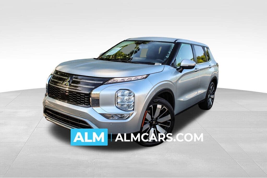 2025 MITSUBISHI Outlander
