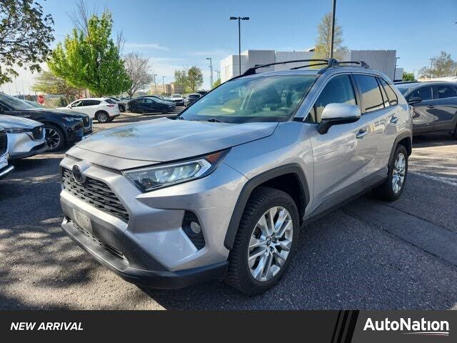 2019 TOYOTA RAV4