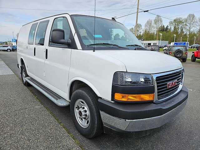 2024 GMC Savana