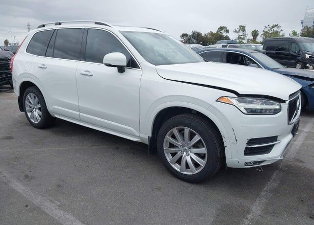 2018 VOLVO XC90