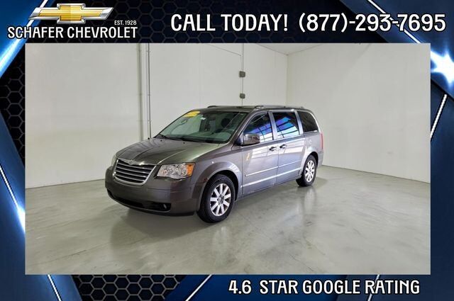 2010 CHRYSLER Town and Country