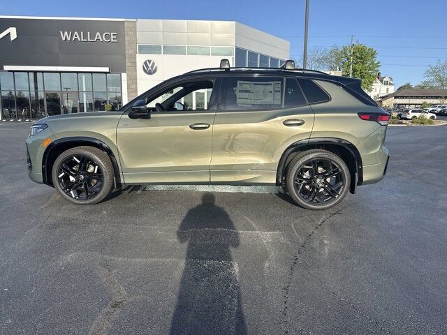 2026 VOLKSWAGEN Tiguan