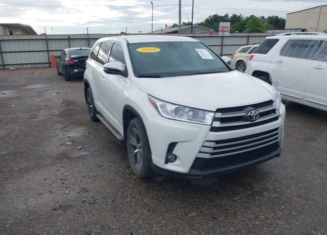 2018 TOYOTA Highlander