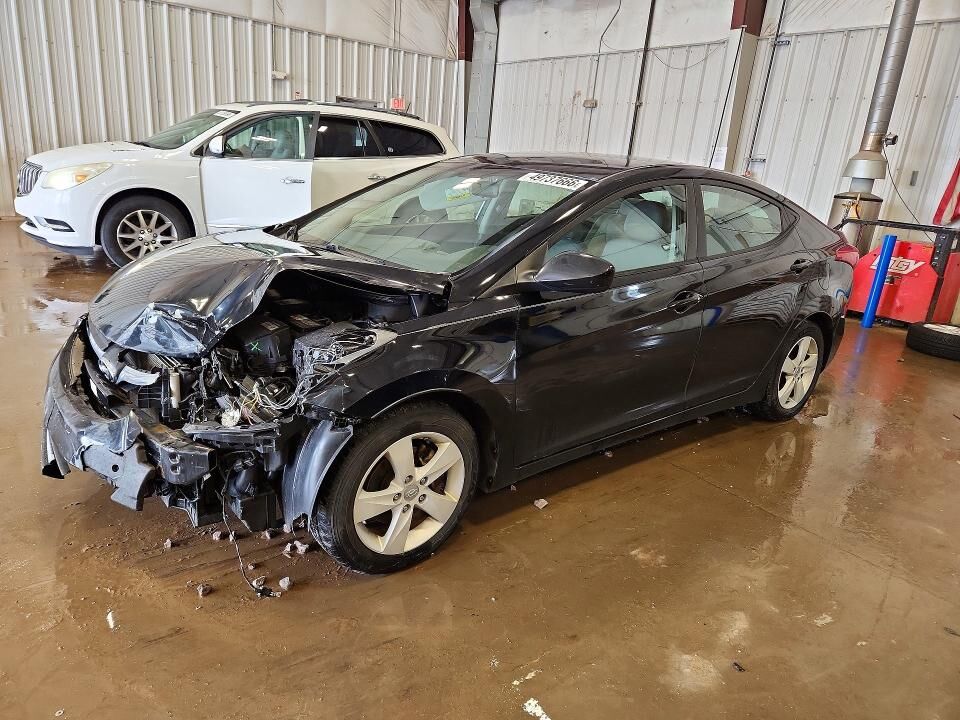 2012 HYUNDAI Elantra