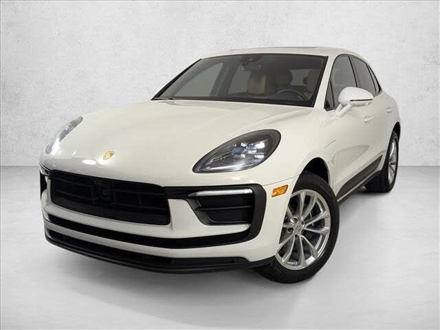 2023 PORSCHE Macan