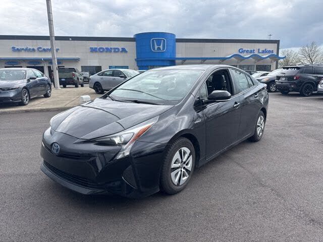 2016 TOYOTA PRIUS