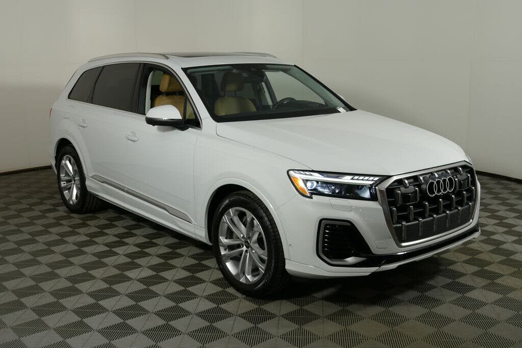 2025 AUDI Q7