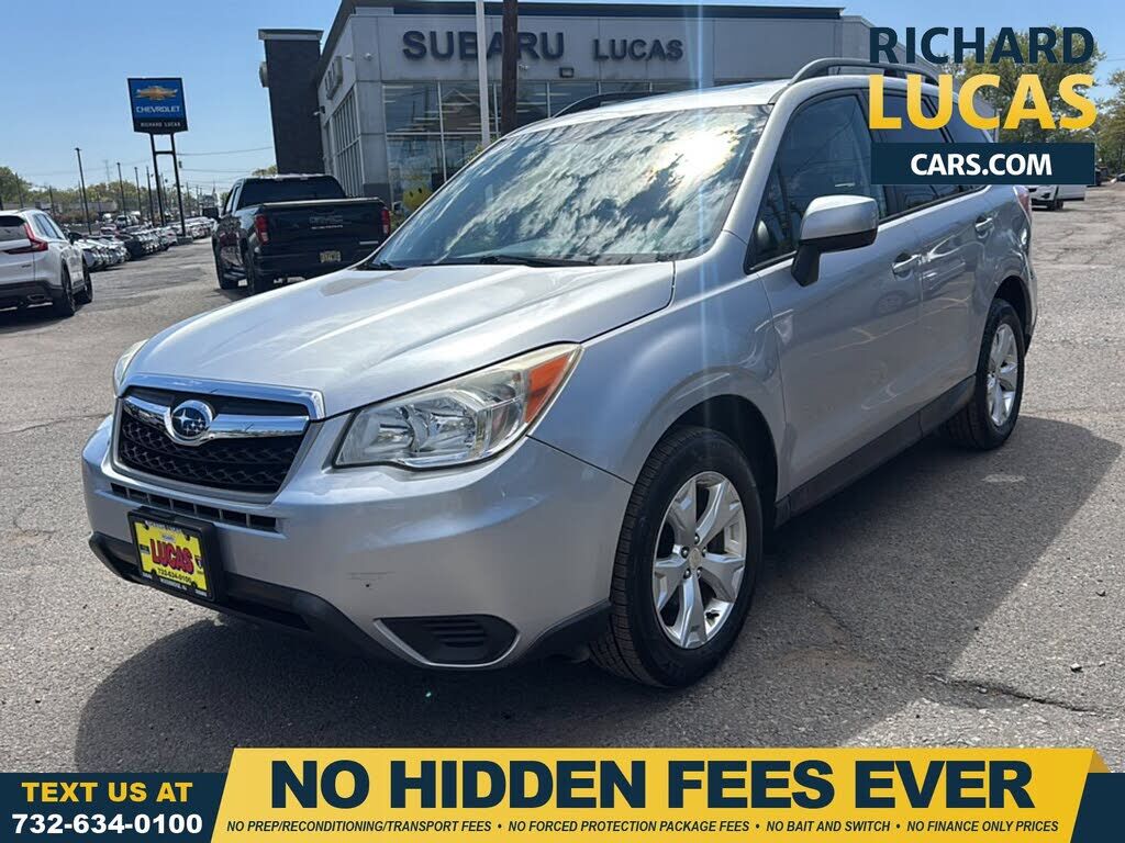 2014 SUBARU Forester