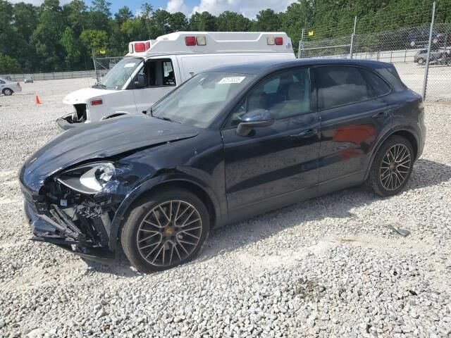 2021 PORSCHE Cayenne