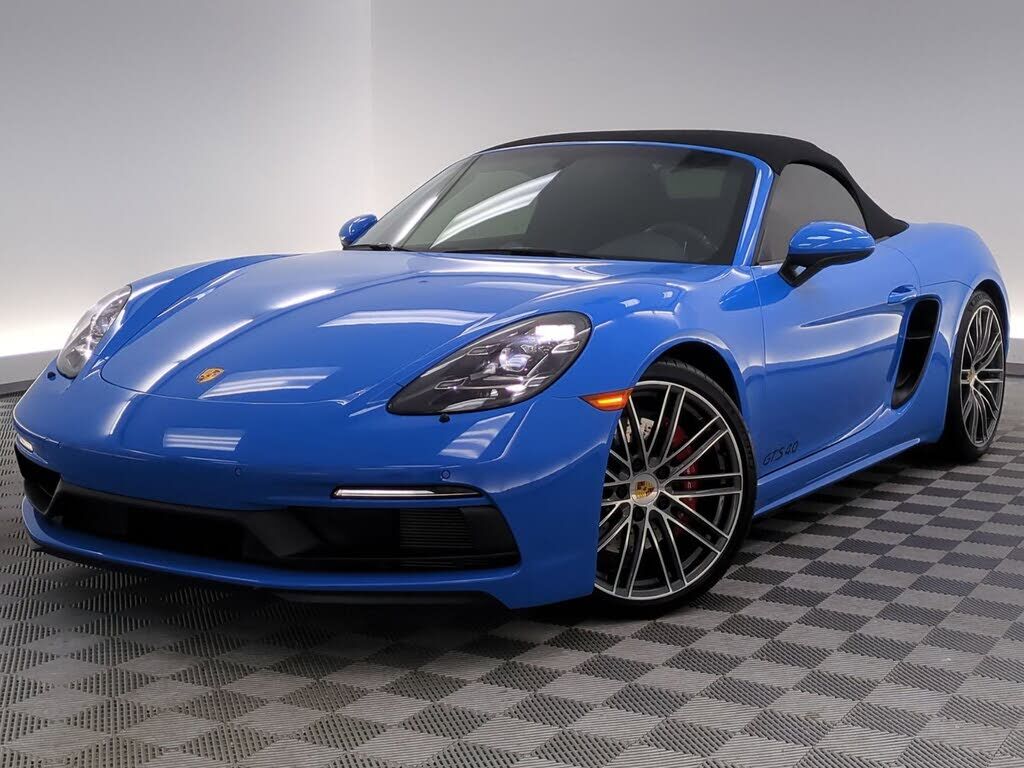 2024 PORSCHE 718
