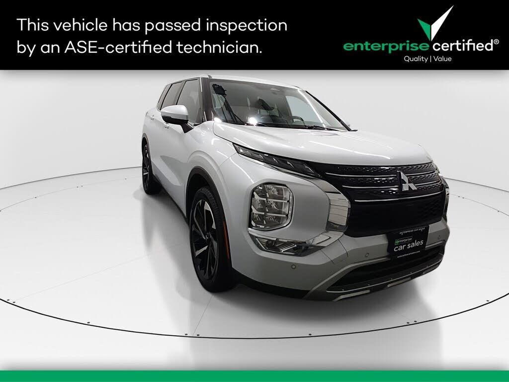 2024 MITSUBISHI Outlander