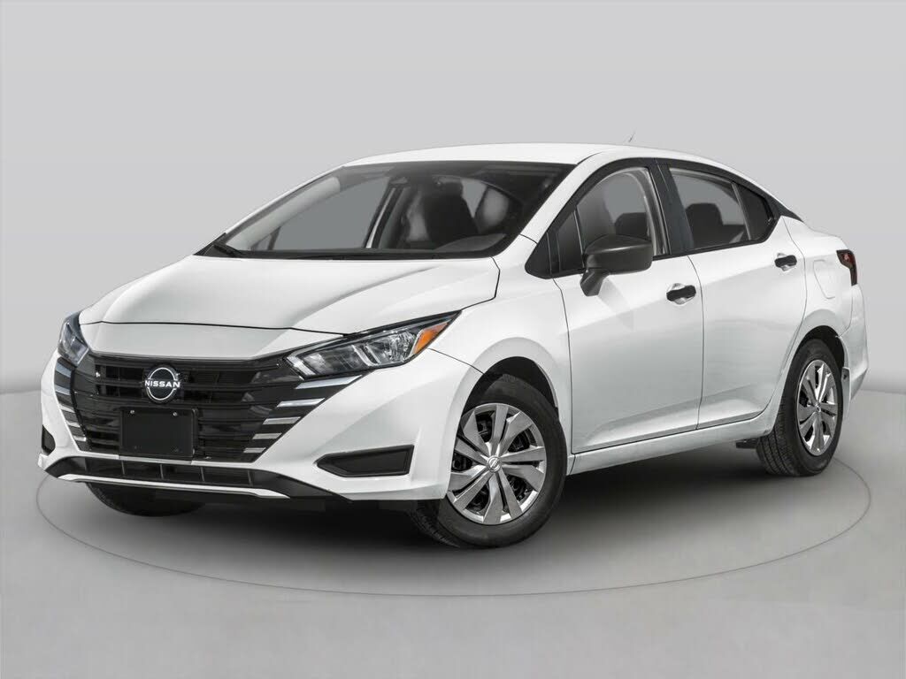 2025 NISSAN Versa