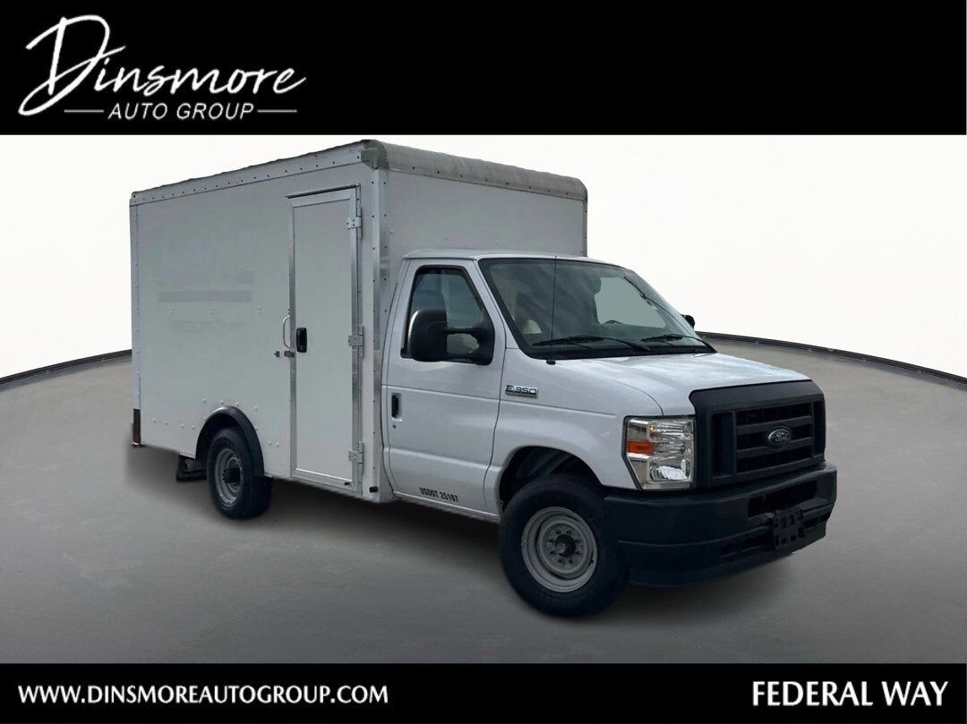 2022 FORD E-350