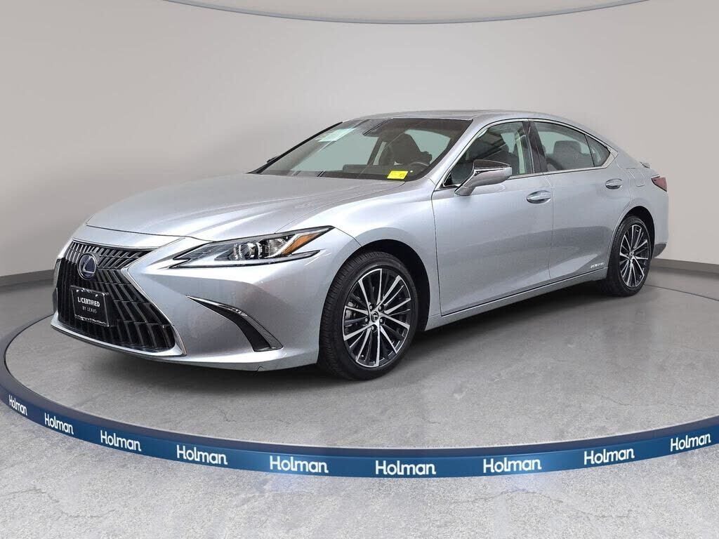 2022 LEXUS ES