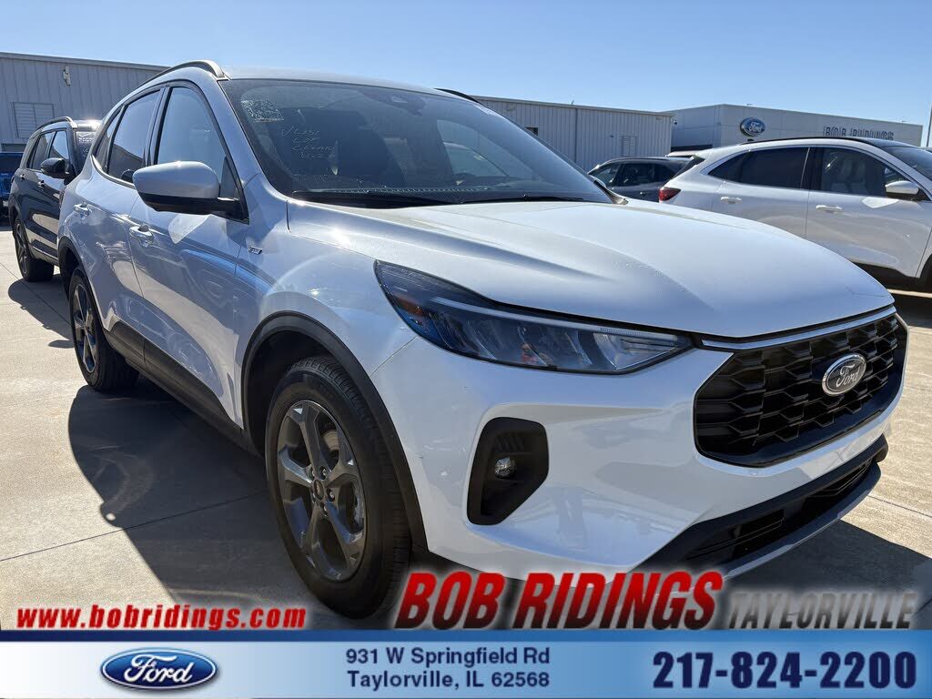 2025 FORD Escape