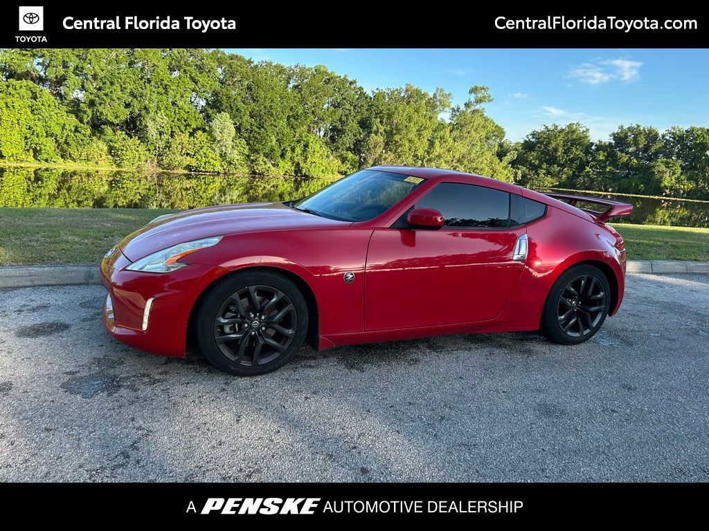 2017 NISSAN 370Z