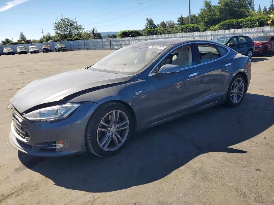 2013 TESLA Model S